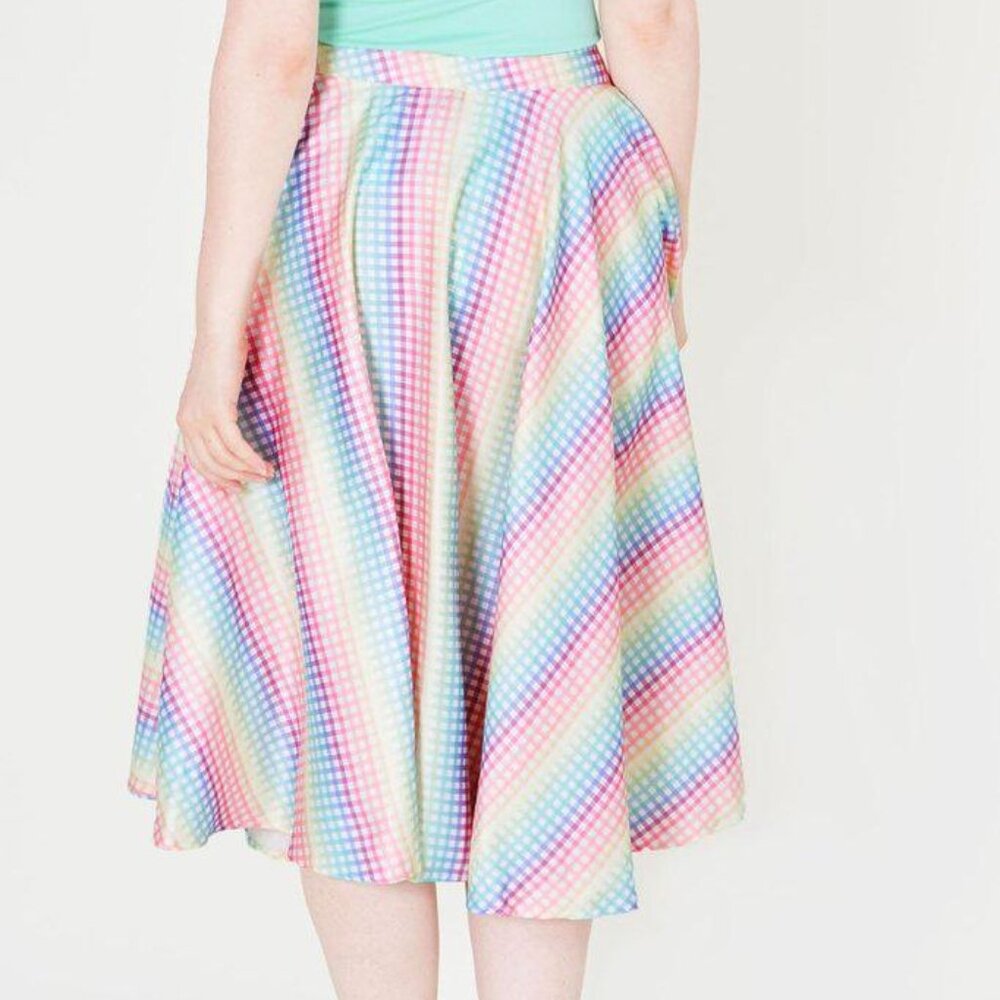 NWT UV Voodoo Vixen 1950s Rainbow Gingham Swing Skirt Size XS - Picture 2 of 6